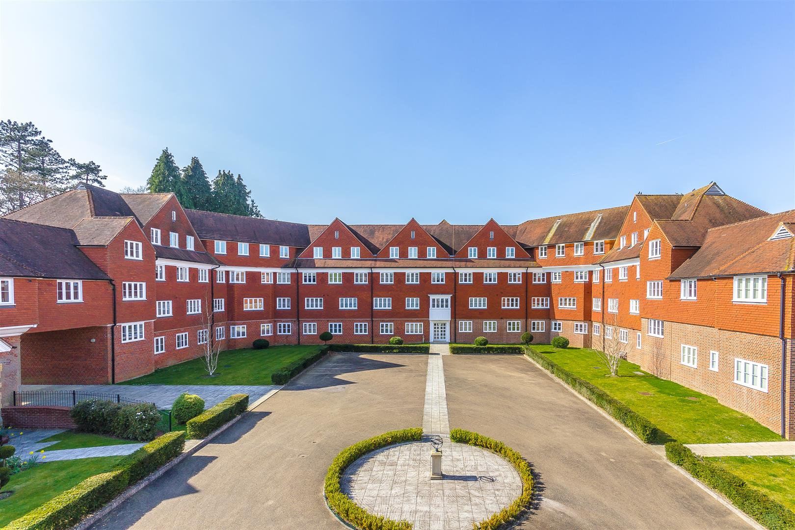 Elizabeth Drive, Banstead Williams Harlow Estate Agents Cheam